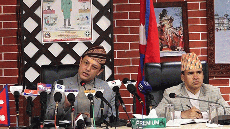 रोजगारीका लागि साना व्यवसायमा जोड दिनुपर्छ : श्रम मन्त्री अर्याल