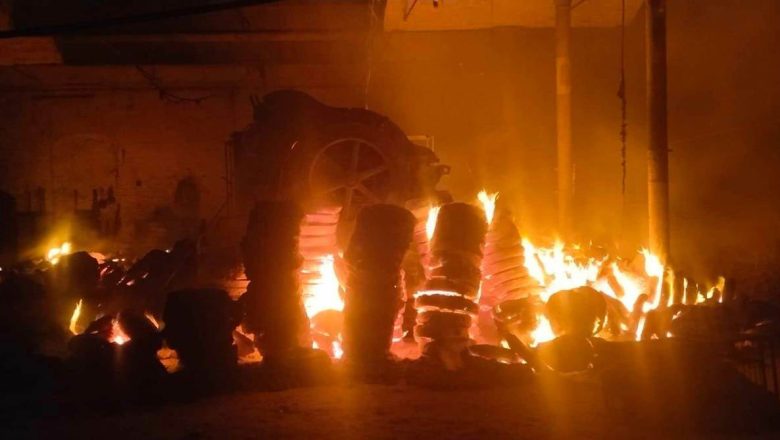 दमौलीको मुख्यचोकका २० वटा सटरमा आगलागी