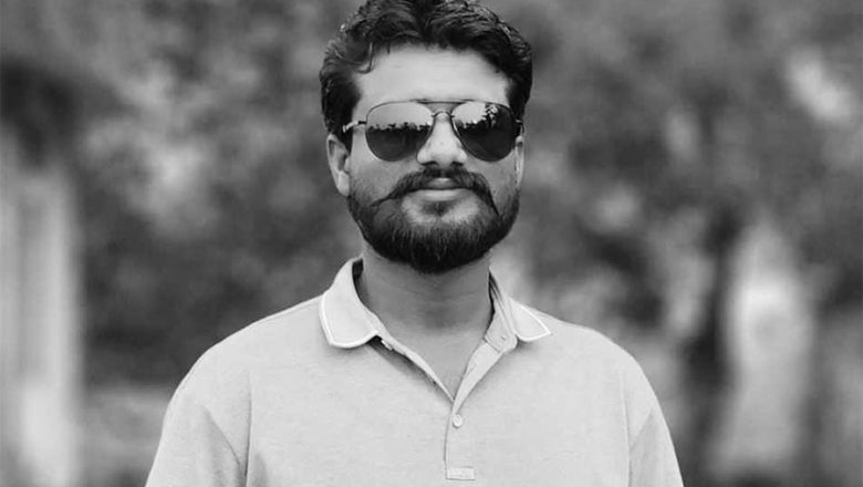 कारले मोटरसाइकललाई ठक्कर दिँदा एक पत्रकारको मृत्यु