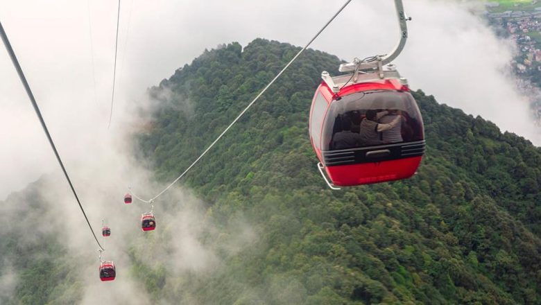 चन्द्रागिरि केबलकारमा अड्किएका यात्रुको डेढ घण्टापछि उद्धार