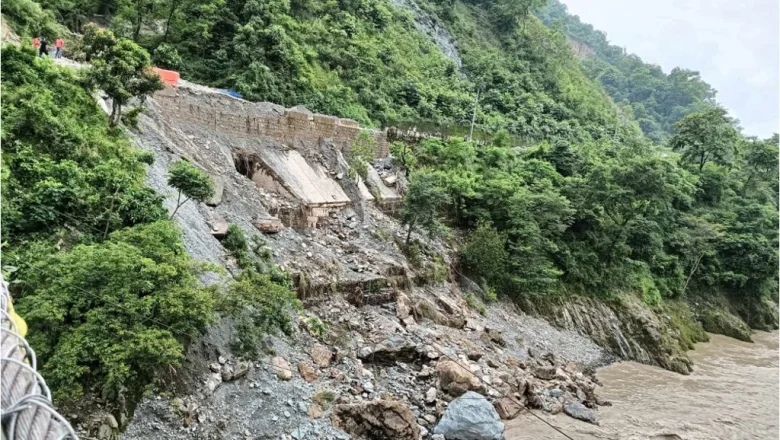 सिमलताल दुर्घटना: फेला परेका १९ शवमध्ये १४ को सनाखत