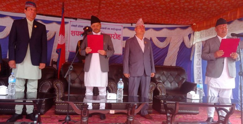 बागमतीका मुख्यमन्त्री लामाले लिए शपथ