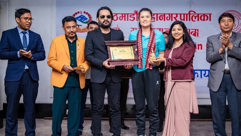 काभा महिला भलिबल उपविजेता टोलीलाई कामपाको सम्मान