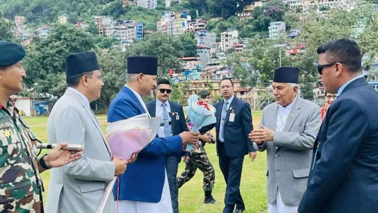 राष्ट्रपति पौडेल पाल्पामा, रथ जात्राको अवलोकन गर्दै