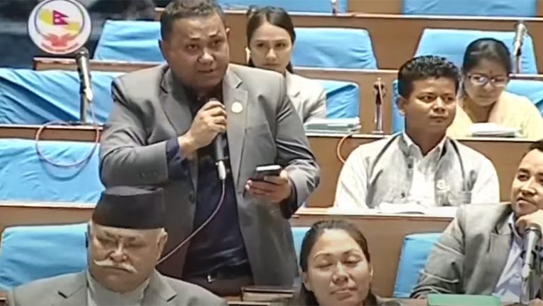 काठमाडौंका सडक पानी पर्ने बित्तिकै भैंसीले आहाल खेल्ने पोखरी जस्तो हुन्छ : शिशिर खनाल
