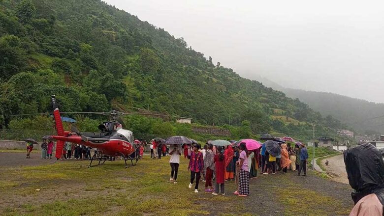मुख्यमन्त्री चढेको हेलिकोप्टर आकस्मिक अवतरण