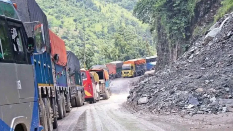 नारायणघाट(मुग्लिन सडक भासियो, एकतर्फी यातायात सञ्चालन