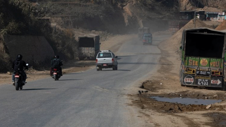 मलेखु(मुग्लिन सडक स्तरोन्नति सुस्त, डेढ वर्षमा जम्मा १६ प्रतिशत काम