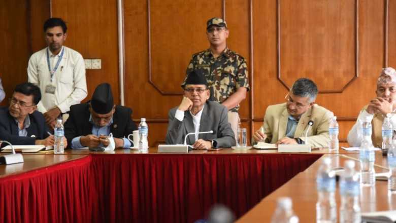 घटस्थापना अगाडि सडक मर्मत गरिसक्न निर्देशन