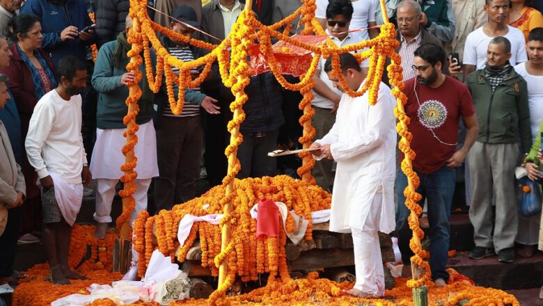 पूर्वसभामुख ढुङ्गानाको राजकीय सम्मानका साथ अन्त्येष्टि