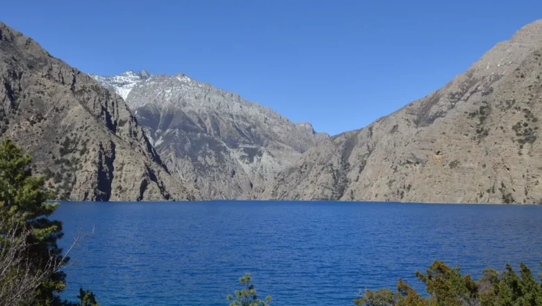 आन्तरिक पर्यटकको रोजाइमा शे(फोक्सुण्डो ताल