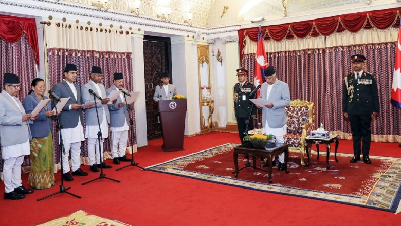 राष्ट्रपतिसमक्ष पाँच राजदूतको शपथ