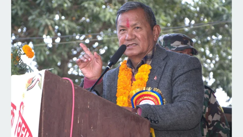 गठबन्धन सरकार ढल्छ कि भन्ने भ्रममा नपर्न मन्त्री गुरुङको आग्रह