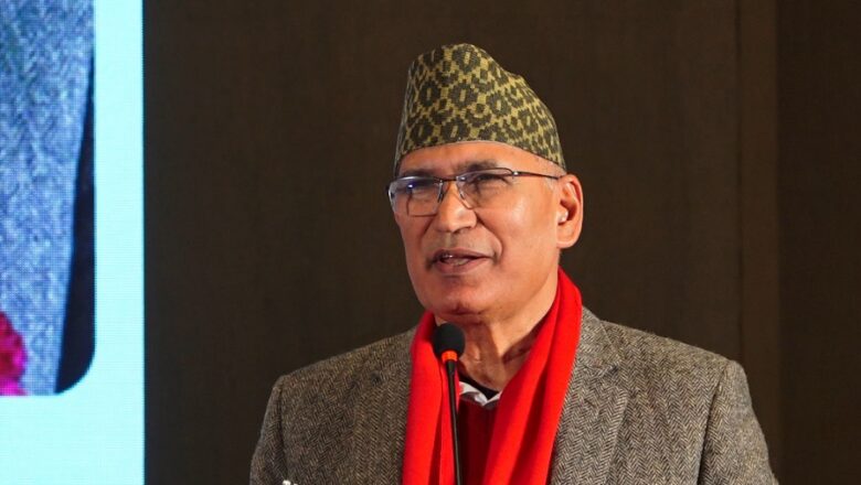 बिमा साक्षरता अभियानलाई तीव्र बनाउन आवश्यकः अर्थमन्त्री पौडेल