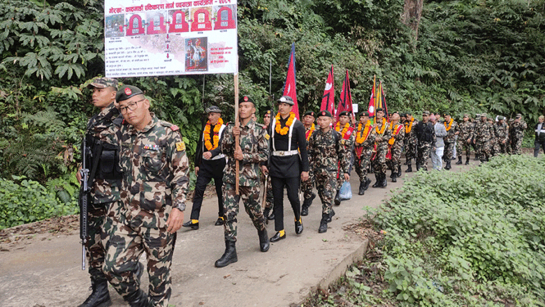 गोरखा–काठमाडौं एकीकरण पदमार्गमा नेपाली सेनाको पदयात्रा सुरु