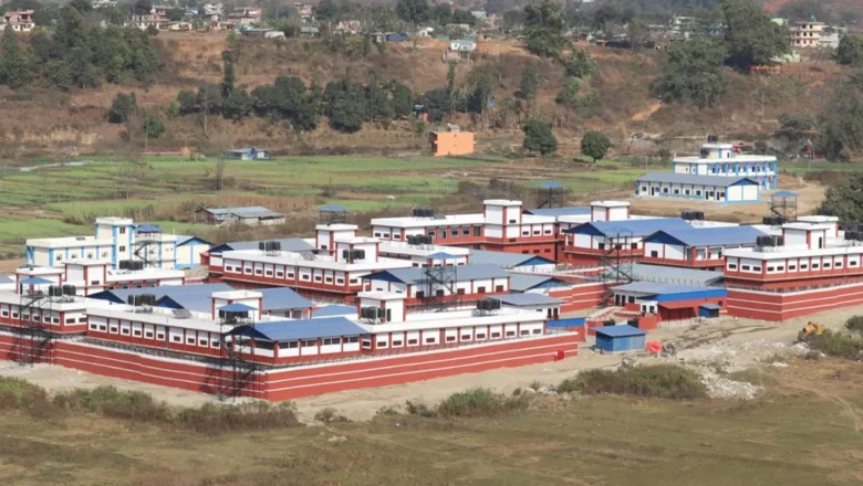काठमाडौँका कैदीबन्दी धमाधम नुवाकोट कारागारमा स्थानन्तरण
