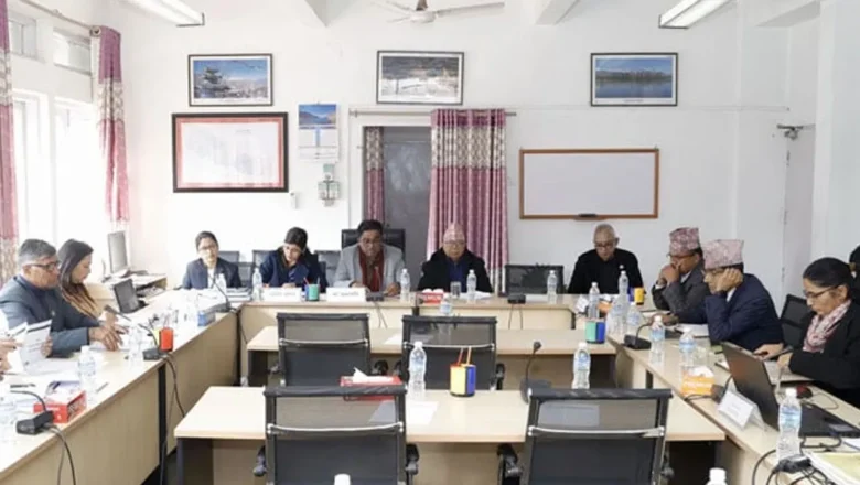 प्रधानमन्त्री र परराष्ट्रमन्त्रीलाई संसदीय समितिमा बोलाउन माग