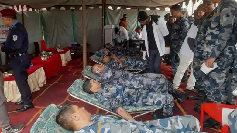 सशस्त्र प्रहरी दिवसका अवसरमा रक्तदान