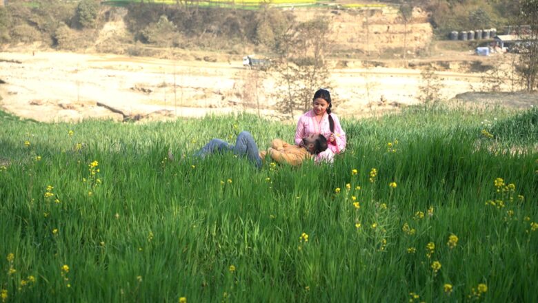 भुसालको निर्देशनमा बनेको ‘बग्दै होला दरम खोला नि’ गीत सार्वजनिक