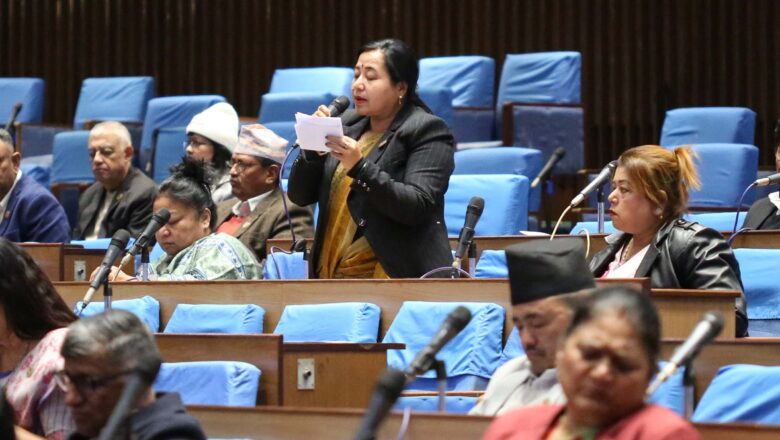 जंगली जनावरहरू गाउँबस्तीमा छिर्दा नागरिकहरूलाई सुरक्षा खतरा भयो : अञ्जनी श्रेष्ठ