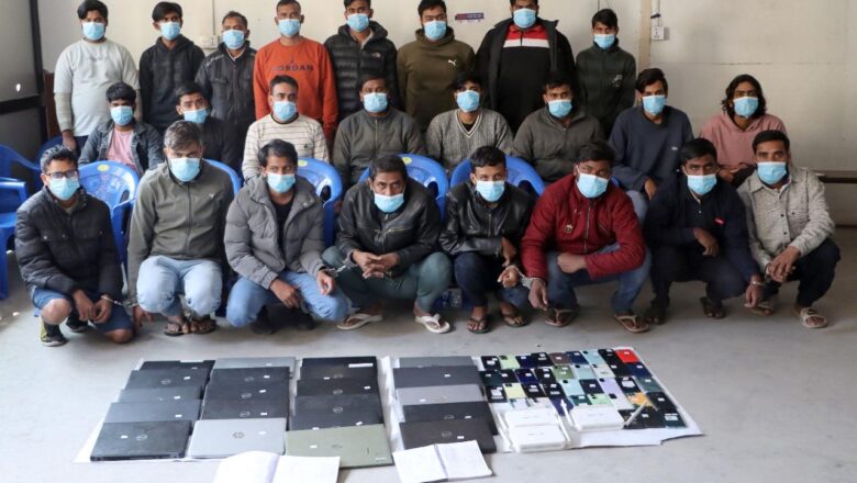बूढानीलकण्ठमा प्रहरीको छापा : २४ भारतीय पक्राउ