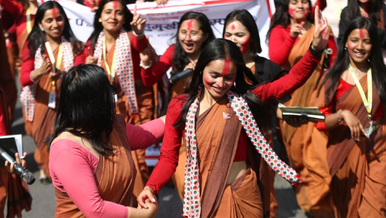 स्ववियुको चुनावमा प्यानलै जितेका नेविसंघका बागीले निकाले विजय जुलुस