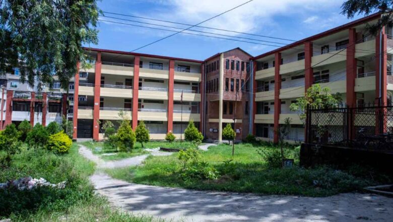 महेन्द्ररत्न क्याम्पस ताहाचलमा मतदान जारी