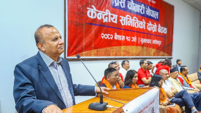 ‘बलियो शक्ति भएकै कारण एमालेमाथि चौतर्फी प्रहार’: शंकर पोखरेल