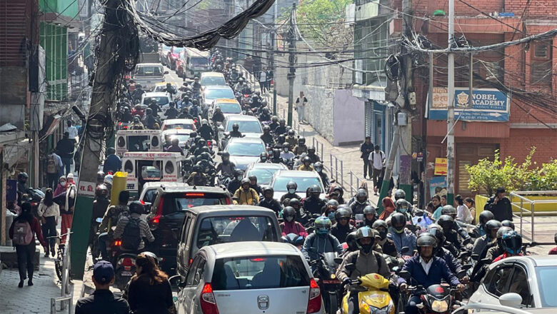काठमाडौँमा आन्दोलनले ट्राफिक व्यवस्थापन अस्तव्यस्त