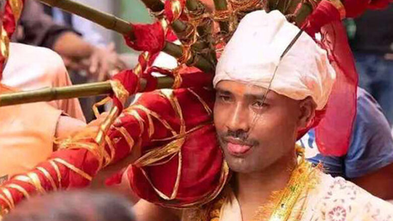 वैशाख २ गते बोडेका २८ वर्षीय सुजनले तेस्रोपटक जिब्रो छेडेर जात्रा चलाउने