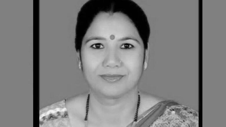 पूर्वमन्त्री लालबाबु पण्डितलाई पत्नी शोक