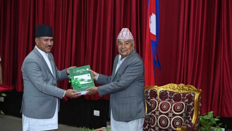 सरकारी कारोबारमा हरेक वर्ष बेरुजू बढ्दै जानु सुशासनका लागि चुनौतीपूर्ण : राष्ट्रपति