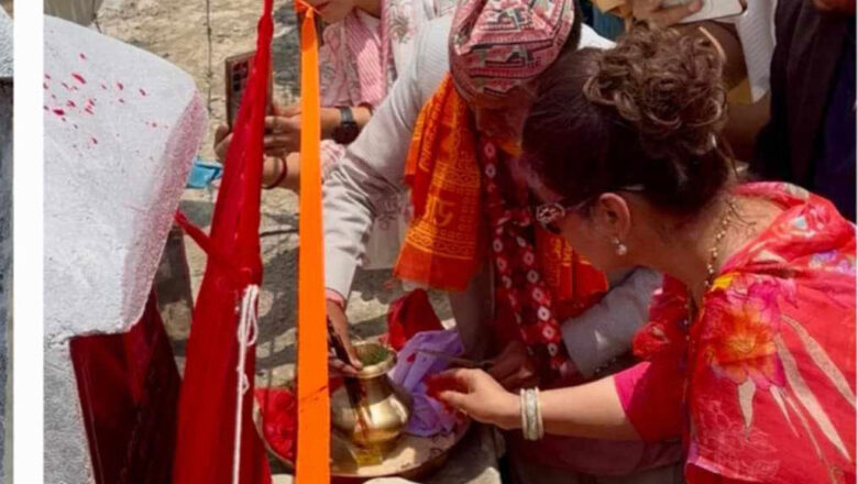 हिमानी शाह र हृदयेन्द्रले गरे निजी गुठीद्वारा निर्मित सिँचाइ पोखरीको उद्घाटन
