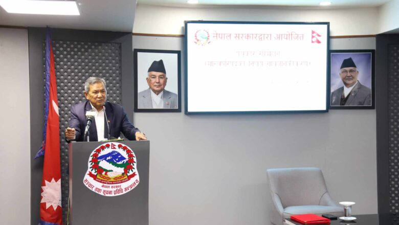 एमालेको झोलामा राष्ट्रवाद छ : गुरुङ