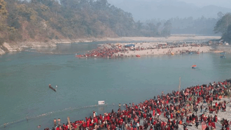 चितवनको देवघाटमा साउने मेला, भक्तजनको भीड