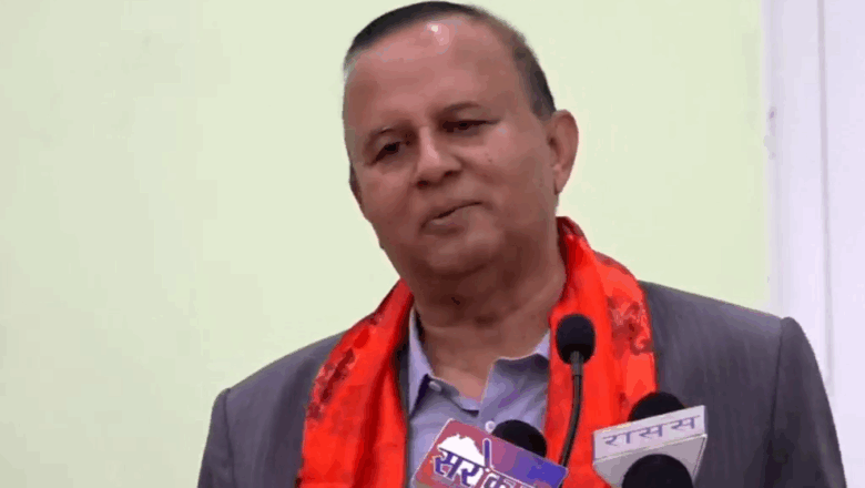 पार्टीका नेता कार्यकर्तालाई एमाले महासचिवको निर्देशनः वडा तहसम्म पार्टी कार्यालय सञ्चालन गर्नु