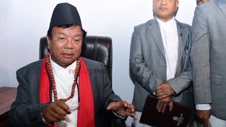 शिक्षामन्त्री पुनले मन्त्रालय र सम्बन्धित निकायका प्रमुखसँग लिए ‘ब्रिफिङ’