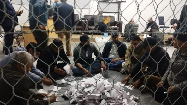 दाङ–१ मा रास्वपाका देवराज पाठक फराकिलो मतले अगाडि