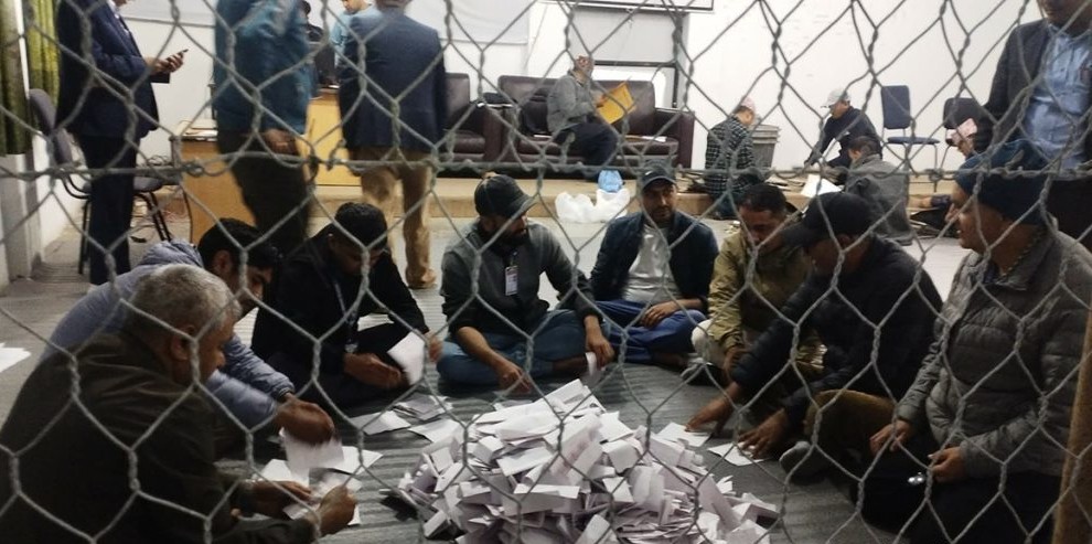 दाङ–१ मा रास्वपाका देवराज पाठक फराकिलो मतले अगाडि