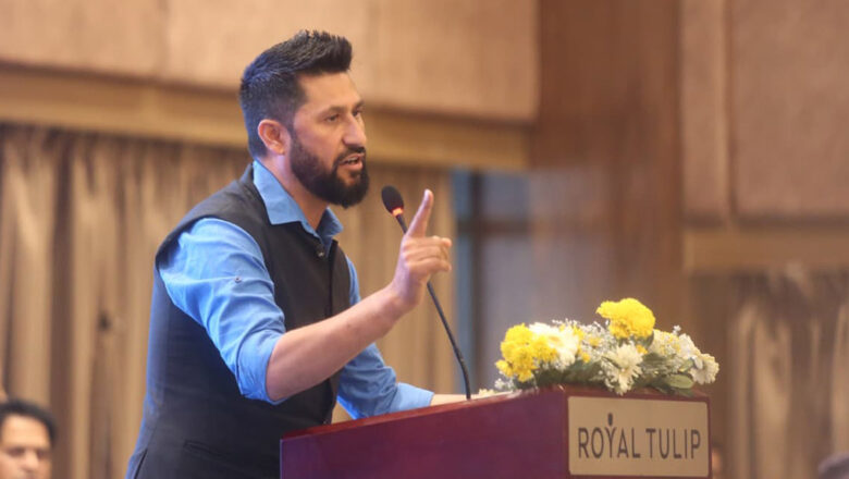 सांसदहरूलाई रविको निर्देशन : जनता धेरै पर्खनेवाला छैनन् ,राइट टु रिकल कडाइका साथ लागू हुन्छ