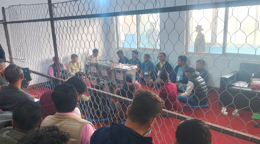 कास्की-३ मा पनि रास्वपा उम्मेदवार नै अगाडि