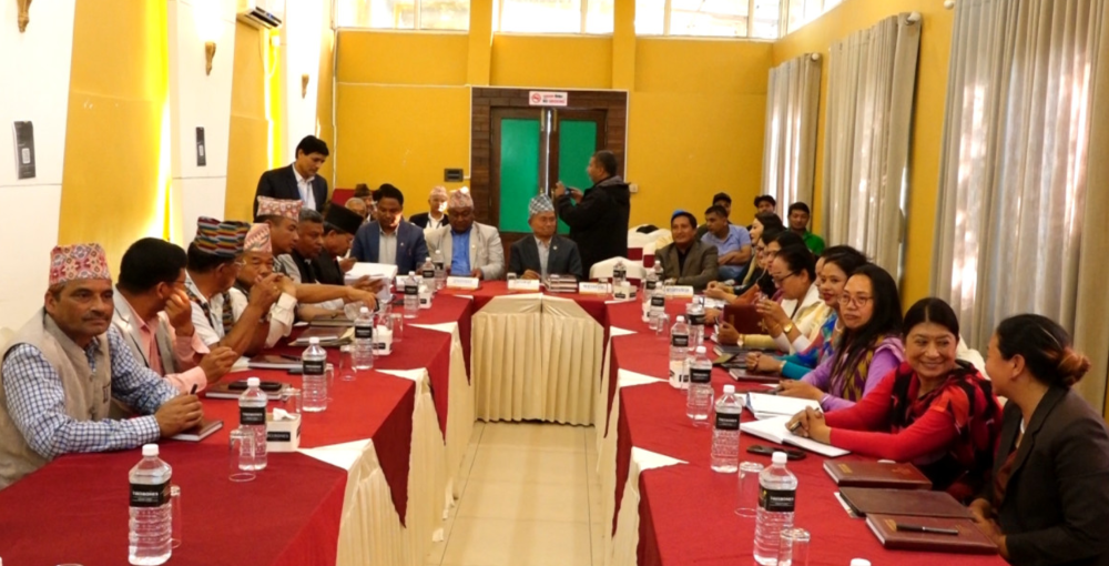 आइतबार विद्यालय बन्द गर्ने निर्णय फिर्ता लिन मेयर्स फोरमको माग