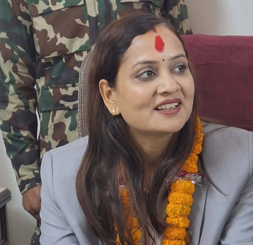 १० प्रतिशत निःशुल्क शय्याका बिरामीबाट शुल्क लिए अस्पताल खारेज