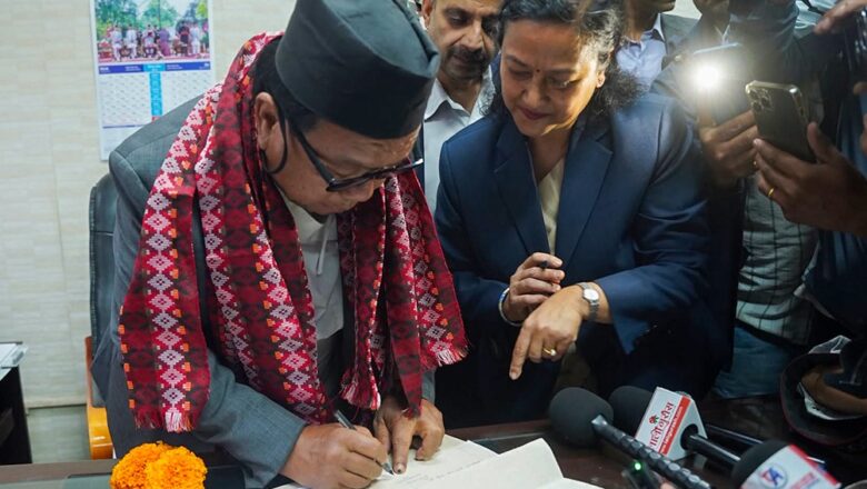 मन्त्री पुनको घोषणा : तीन वर्ष मन्त्री हुने,त्यसपछि युवालाई अवसर
