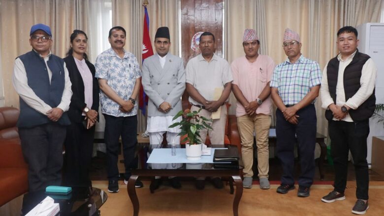 सूचनाको हक मन्त्रालयको उच्च प्राथमिकतामा : सञ्चारमन्त्री डा. तिमिल्सिना
